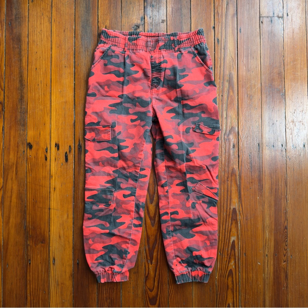 Vintage 00s V.I.P. Red urban camo cargo pants